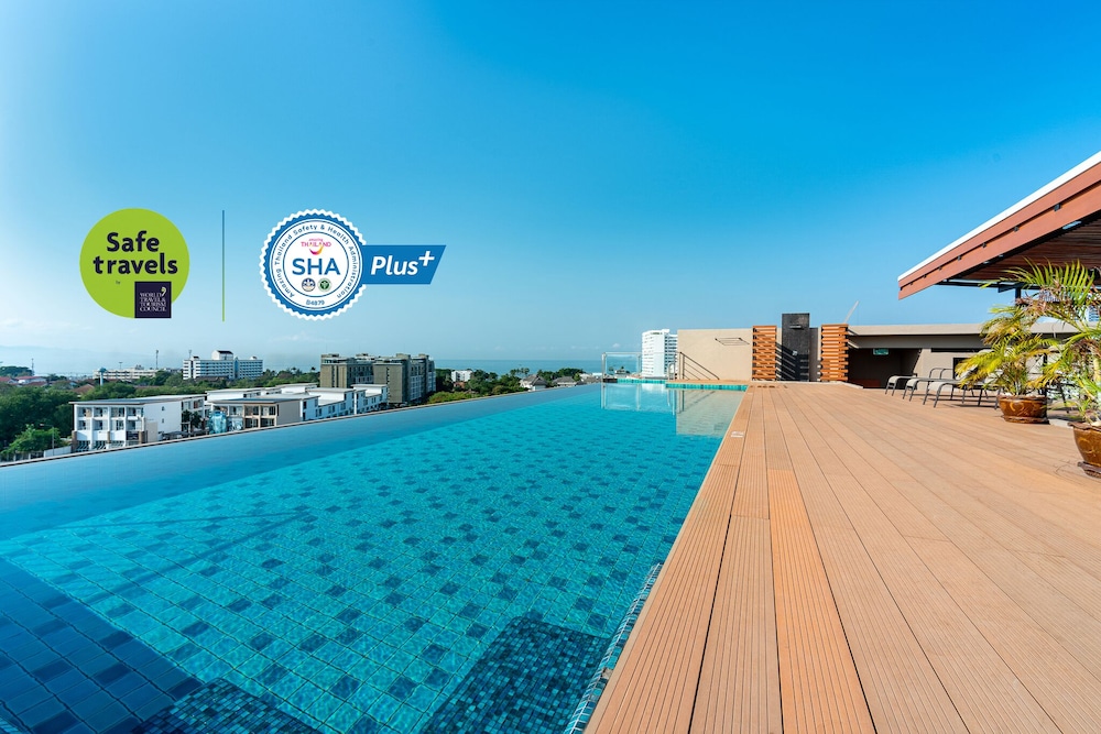 Lawinta Hotel Pattaya — 4-Star Luxury Hotel in Pattaya, Thailand
