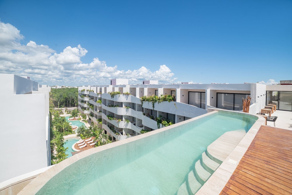 Emmare in Tulum, Mexico