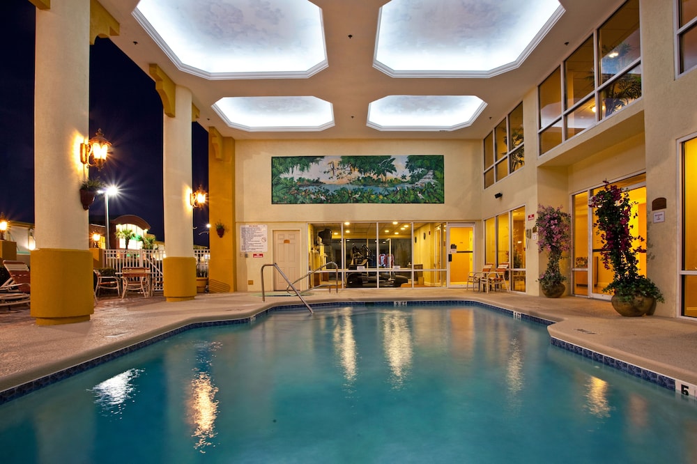 Holiday Inn Express Hotels & Suites Cocoa Beach by IHG - photo 20