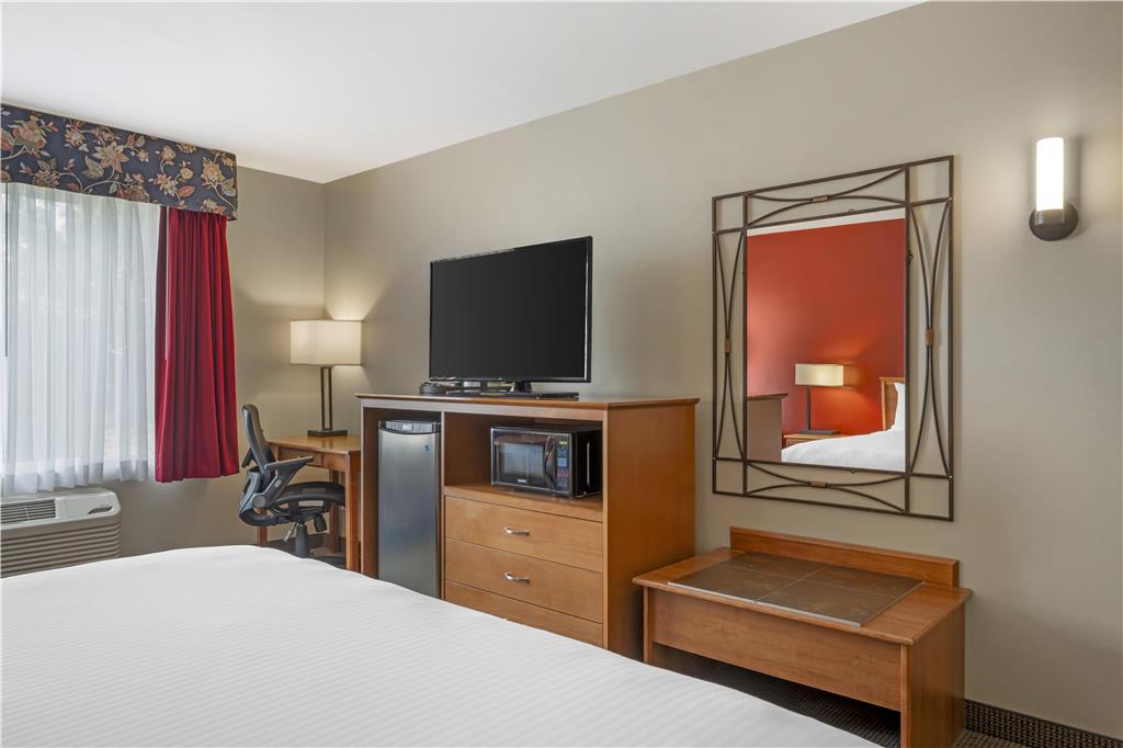 Best Western Bronco Inn - photo 30