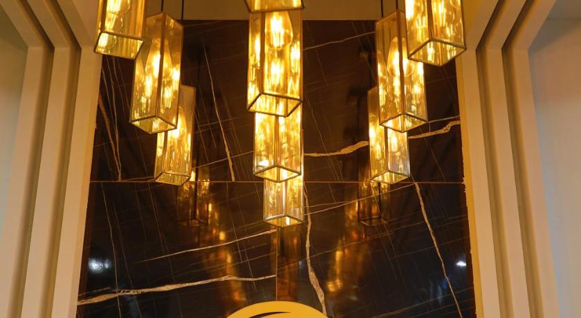 Hotel Golden Leaf