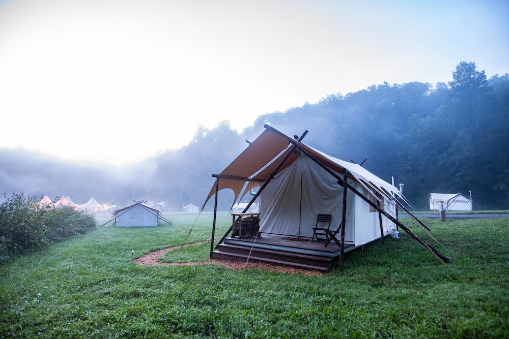 Under Canvas Great Smoky Mountains - photo 31