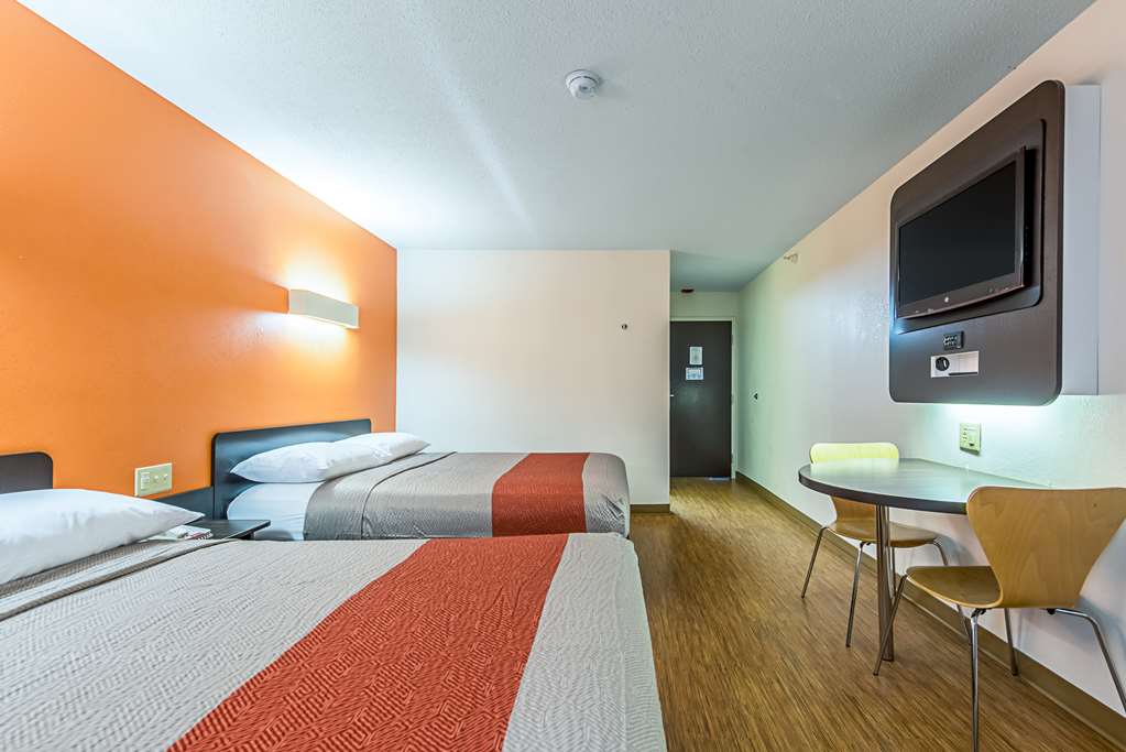 Motel 6 Indianapolis Carmel - photo 6