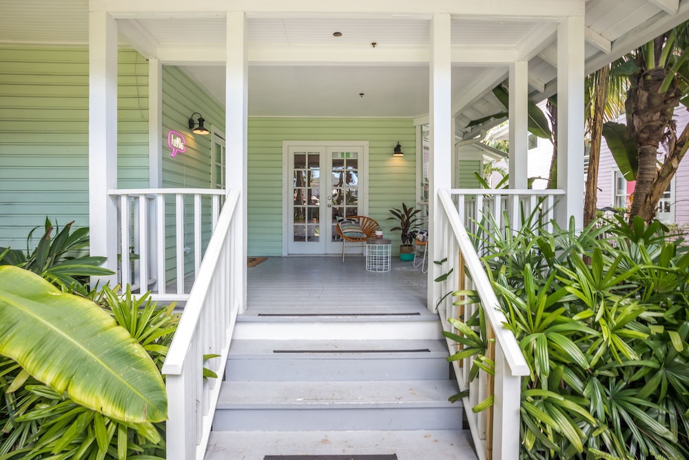 Miami River Inn by Renzzi - photo 76