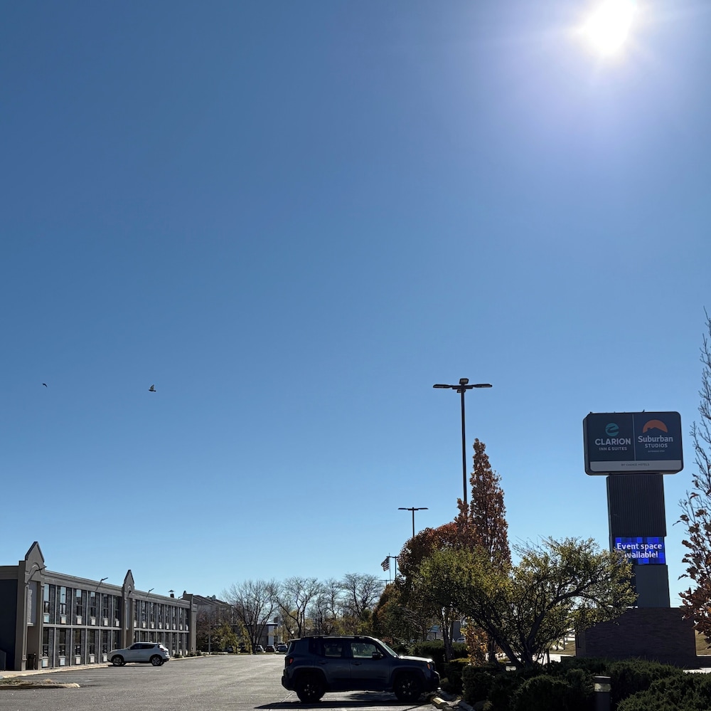 Clarion Inn & Suites and Convention Center - photo 51