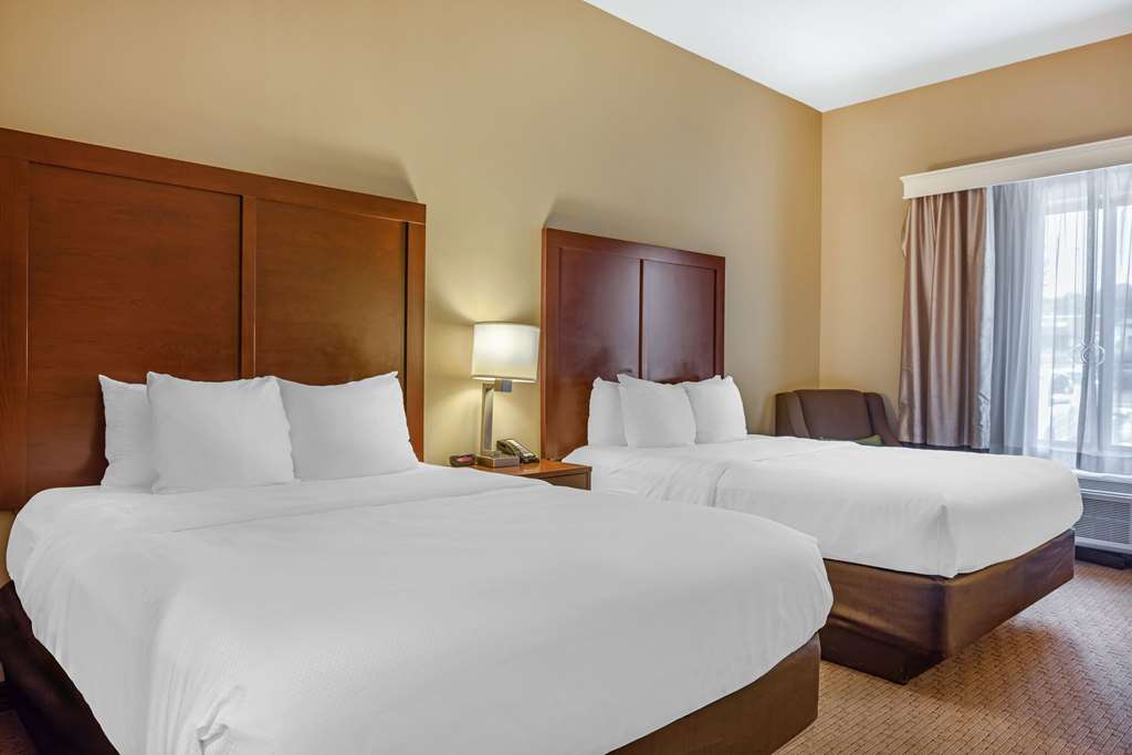 Comfort Inn & Suites at CrossPlex Village - photo 22