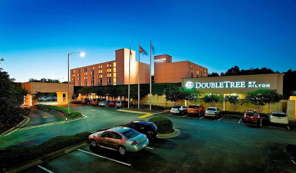 DoubleTree Hotel Baltimore BWI Airport - featured photo