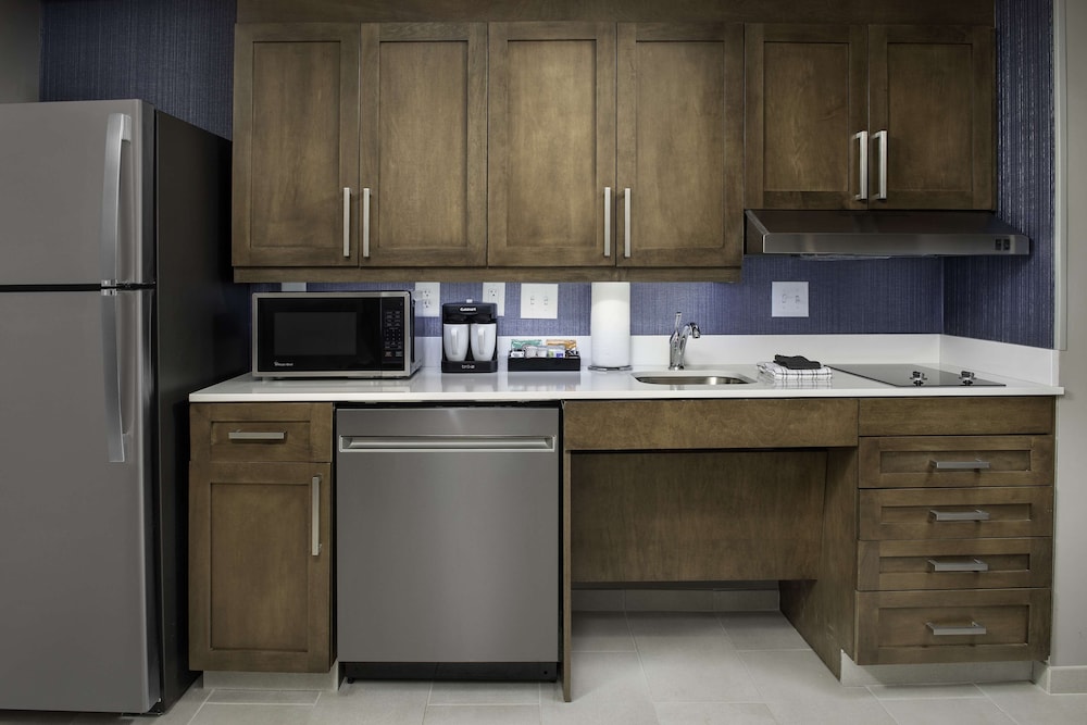 Homewood Suites by Hilton Greenville - photo 16