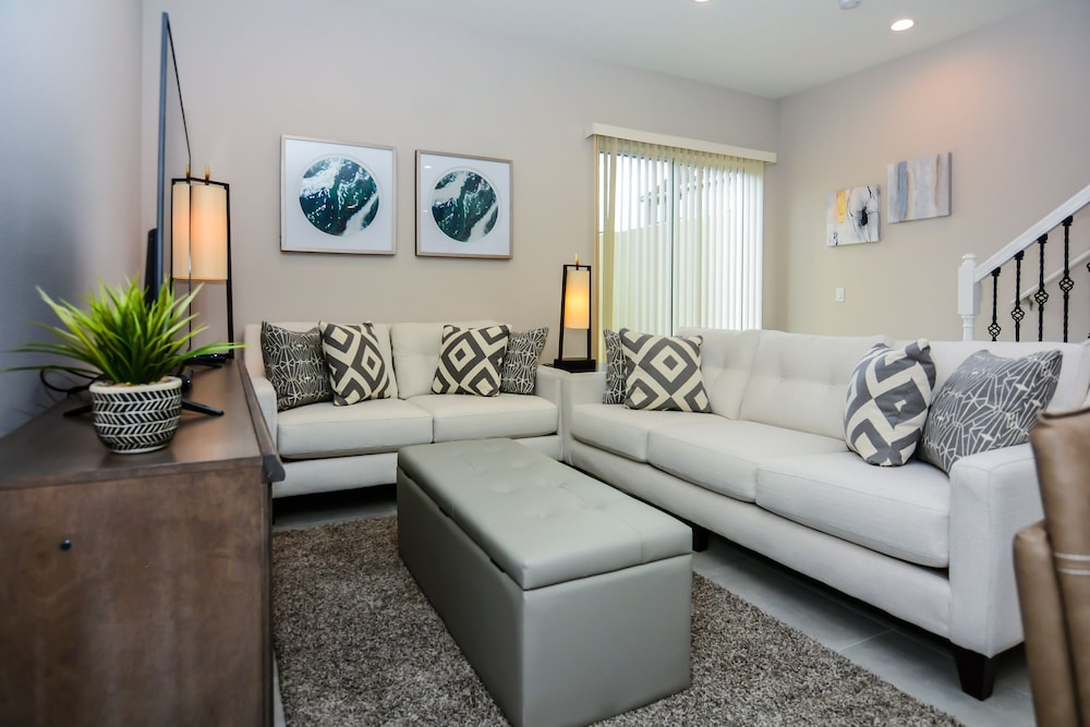 3 BR 3BA 1678ft 5min Disneyworld Resort Style - photo 12