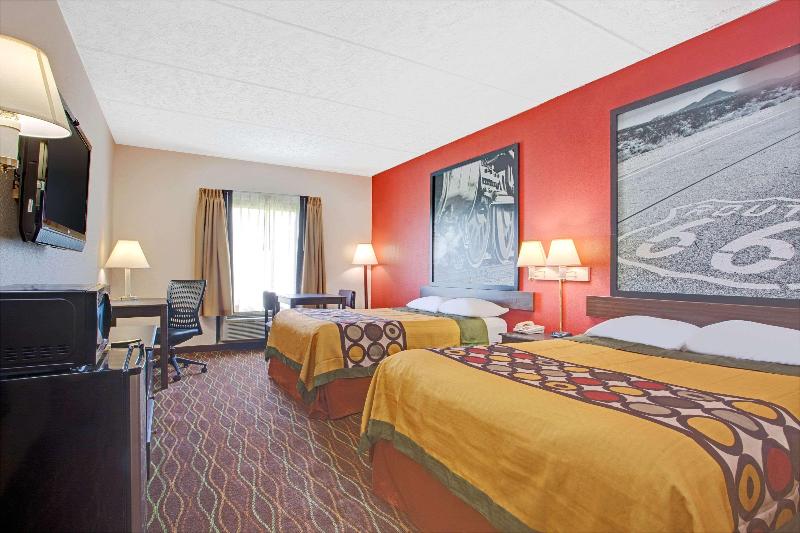 Rodeway Inn Canton - photo 18