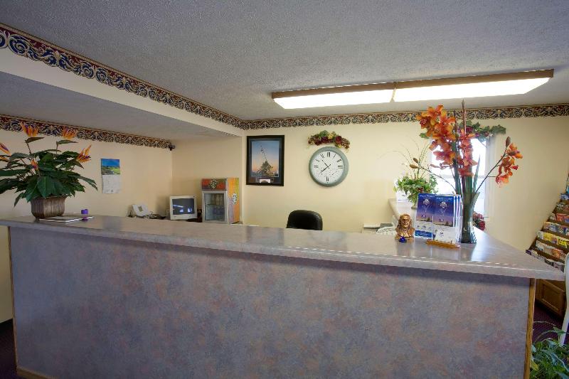 Americas Best Value Inn Litchfield - photo 6