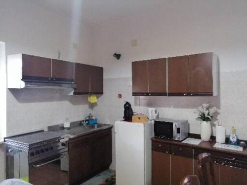Appartamento Il Gatto — hotel in Dogliani