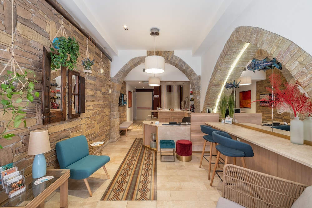Nichotel