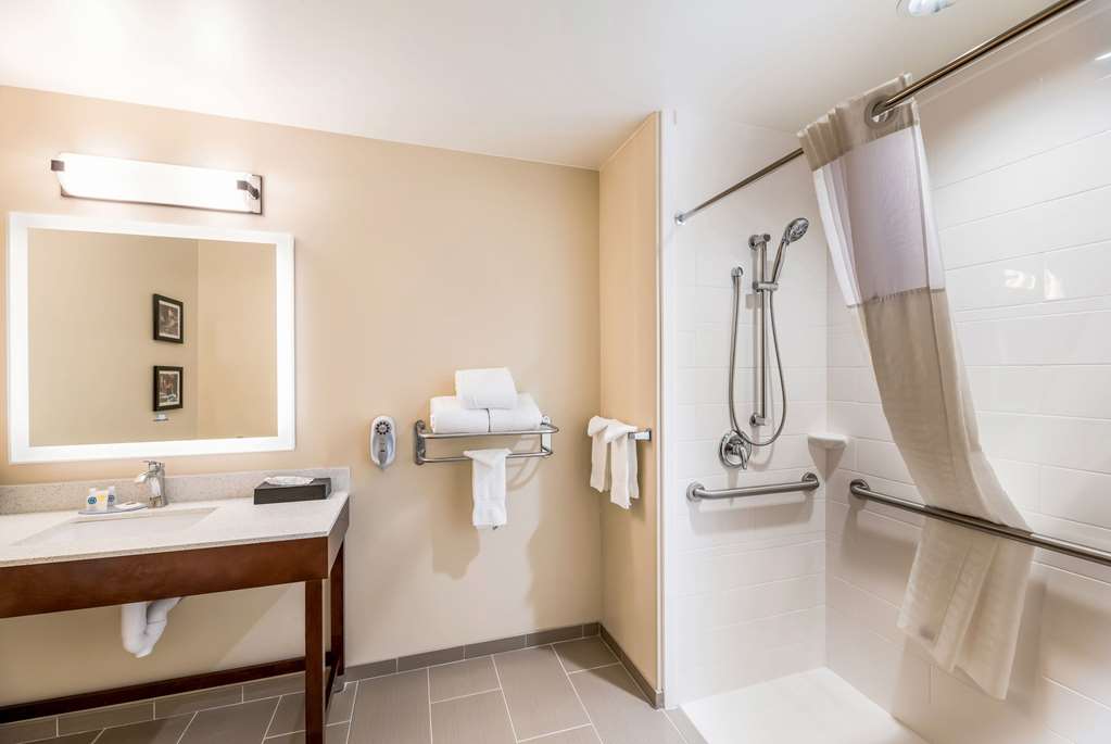 Comfort Inn & Suites Zion Park Area - photo 20