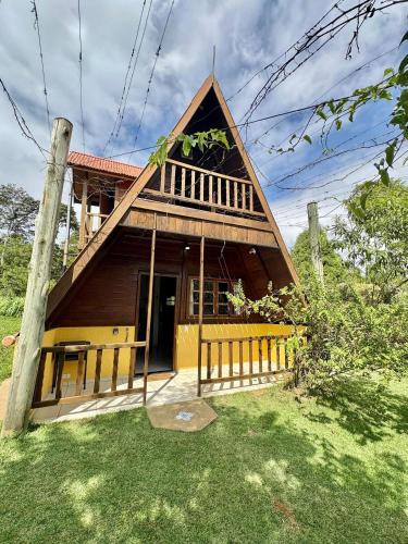 Chalé Kaa Puã Vista e Aconchego na Rota do Vinho in Sao Roque, Brasil