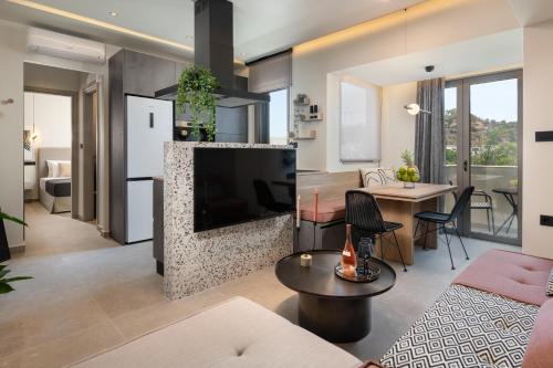 Masarou Suites — 4-Star Luxury Hotel in Afantou, Greece