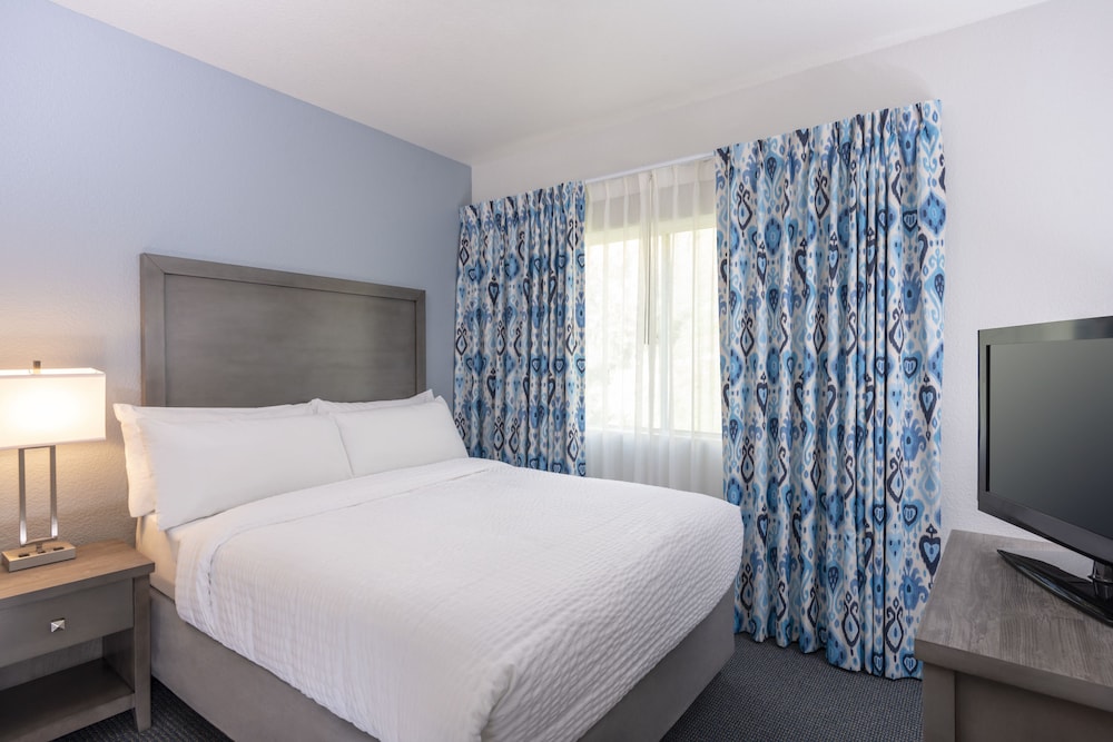 Beachfront Inn and Suites at Dana Point - photo 5