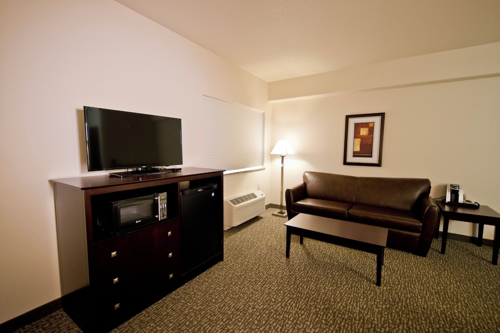 Cobblestone Inn & Suites Manchester - photo 22
