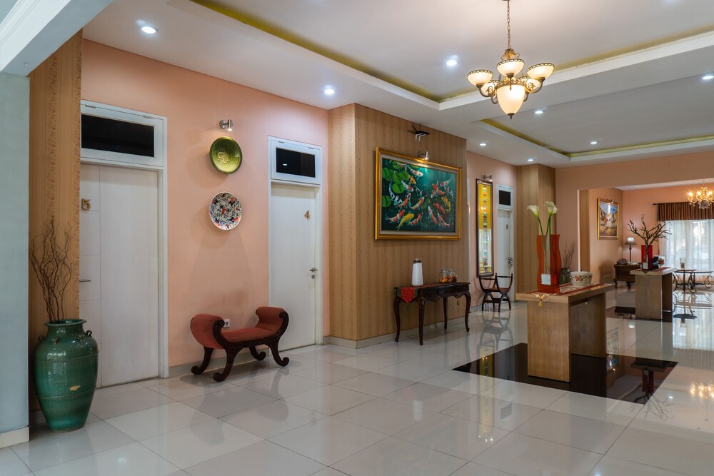 OYO 787 Hotel Kuwera Inn — Bandung — photo 4