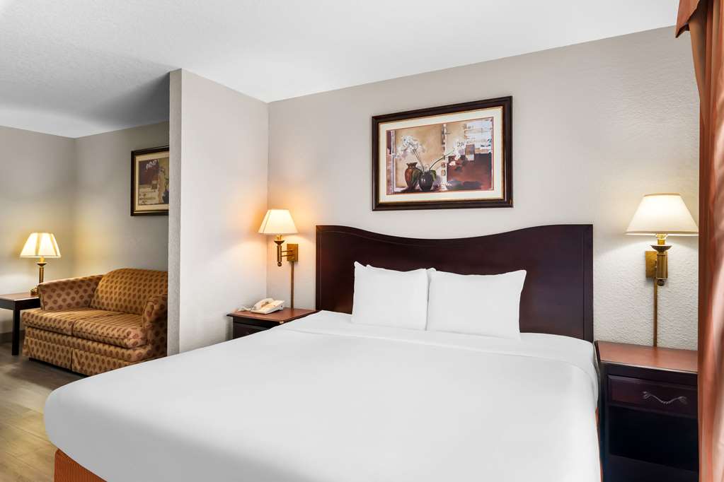 Country Inn & Suites by Radisson Hot Springs AR - photo 33