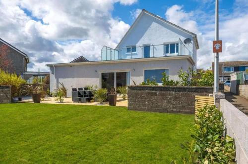 Crail 5 Bedroom Villa — 4-Star Luxury Hotel in Crail, United Kingdom