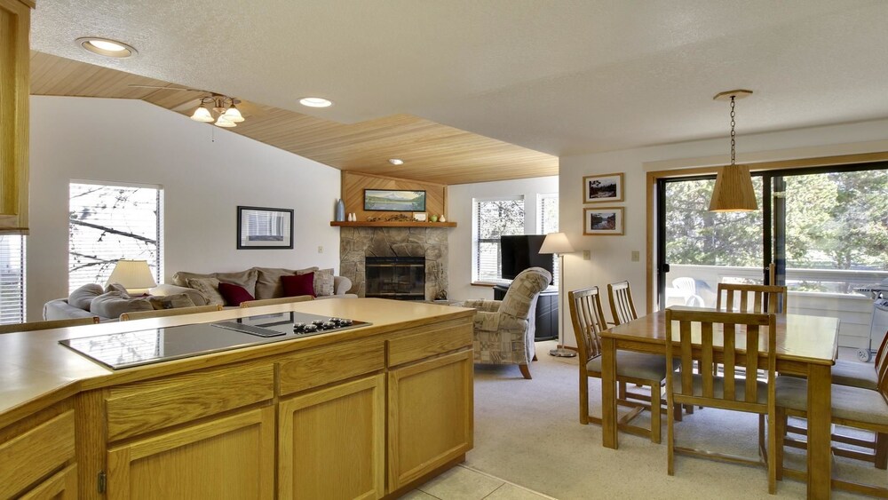 Fairway Village 32 - photo 10