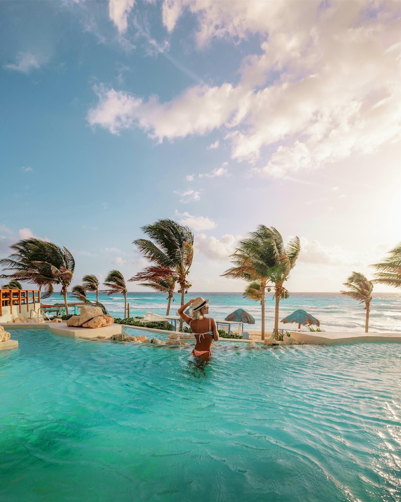 The Pyramid Cancun By Oasis All Inclusive