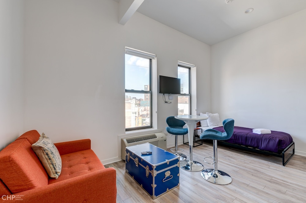Chicago Third Floor Studio by 747 Lofts - photo 18