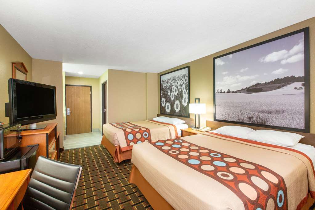 Super 8 by Wyndham Ottawa - photo 6
