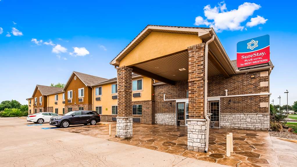 SureStay Plus Hotel by Best Western Kearney Liberty North - featured photo