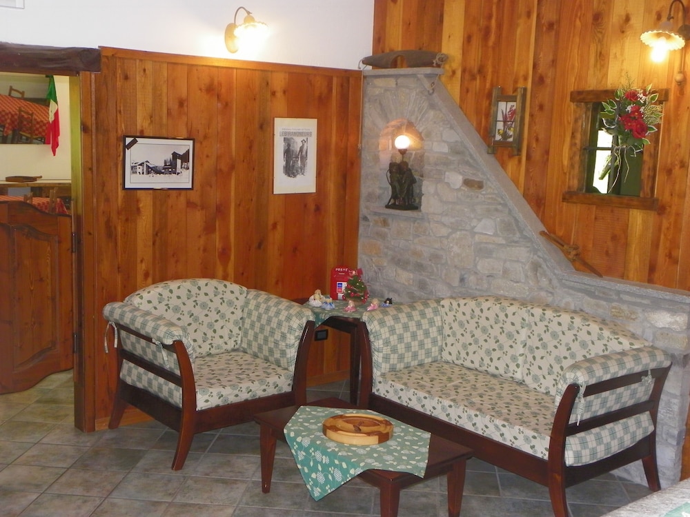 Hotel Les Granges — La Thuile — photo 2