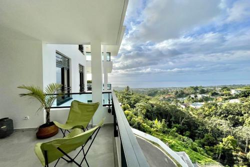 Mititai condo sea view & pool the quiet place near the airport — 4-Star Luxury Hotel in Faaa, French Polynesia