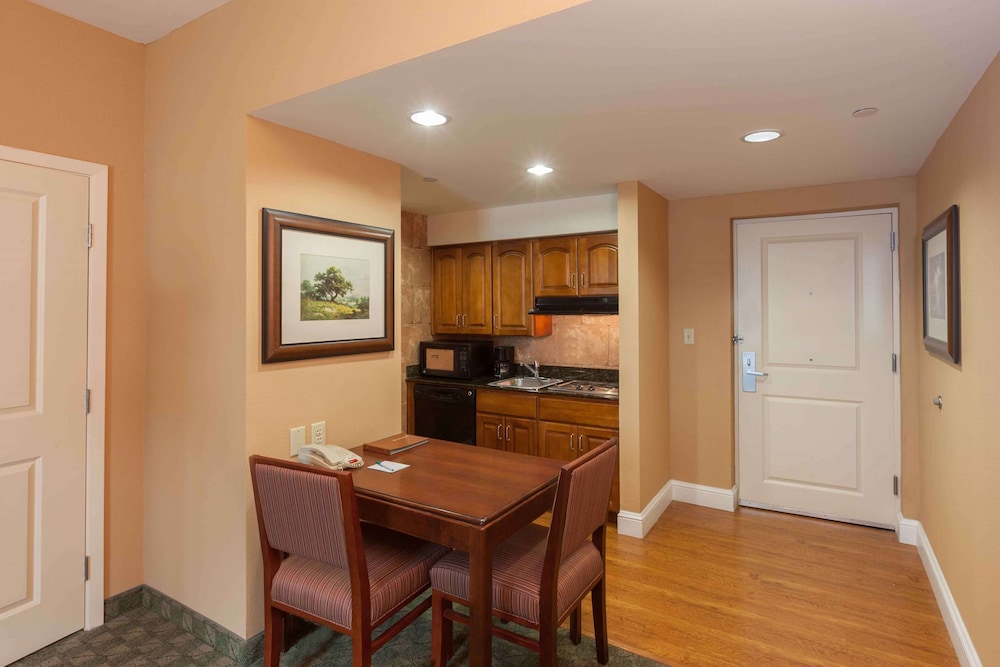 Homewood Suites by Hilton San Antonio North - photo 13