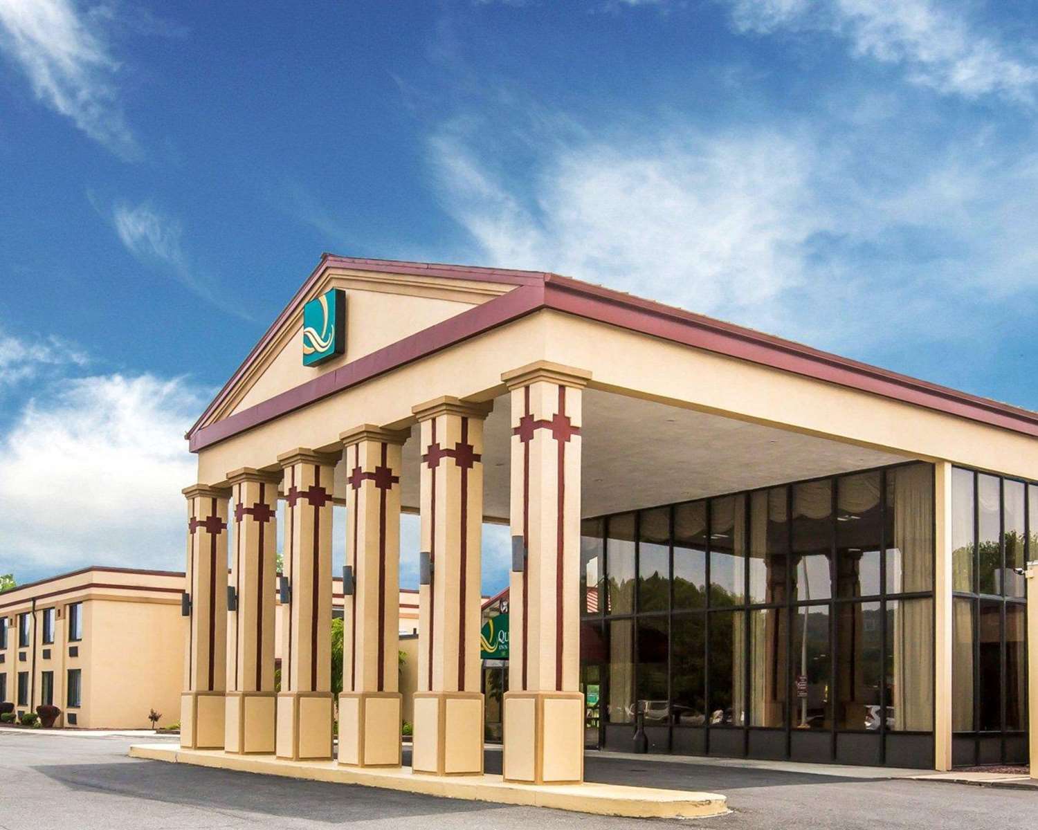Quality Inn and Suites Kingston - photo 4