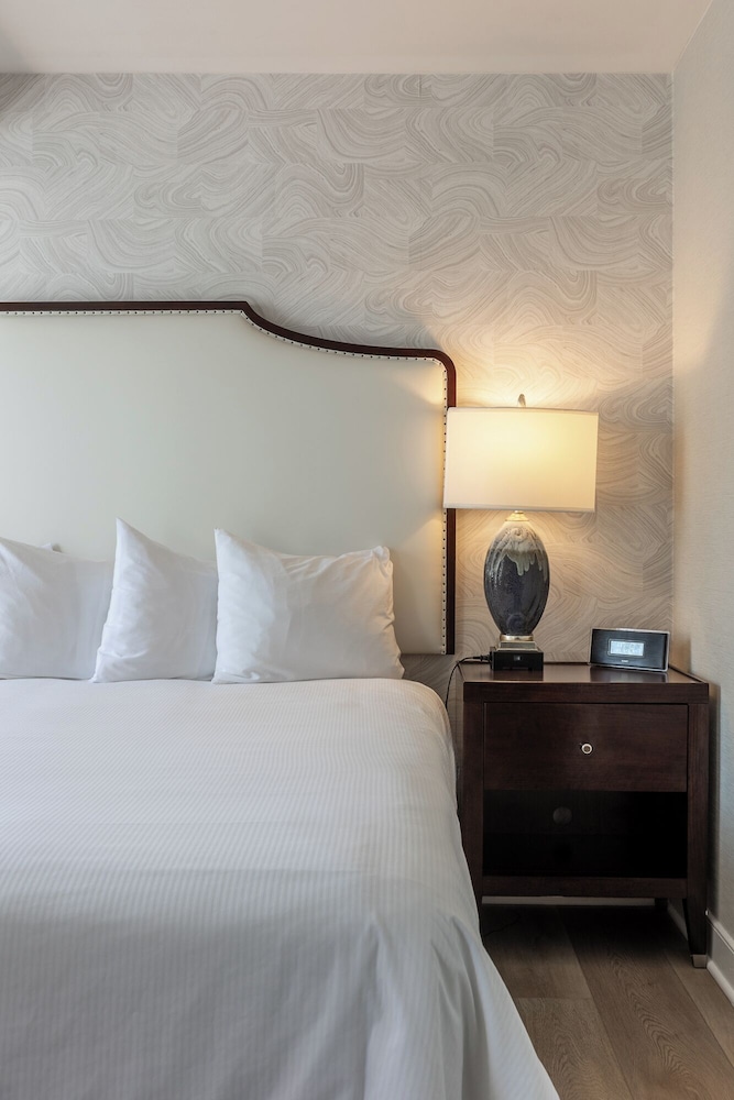 The Georgetown Inn - photo 21