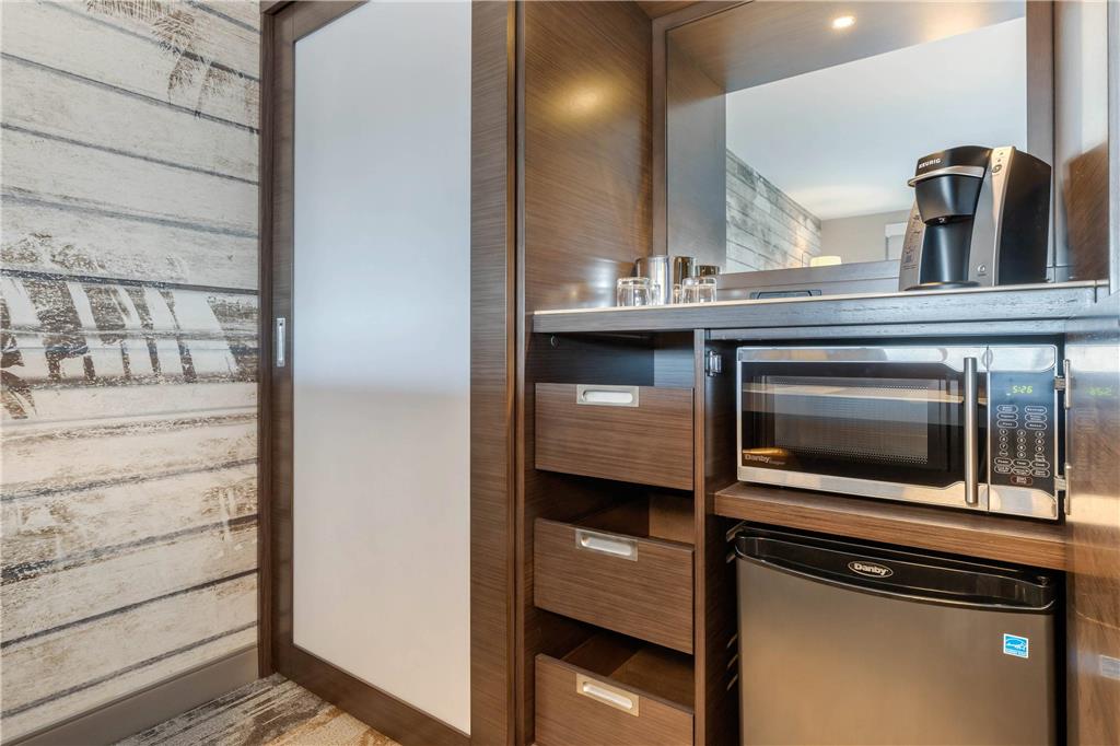 DoubleTree by Hilton Charleston Riverview - photo 41