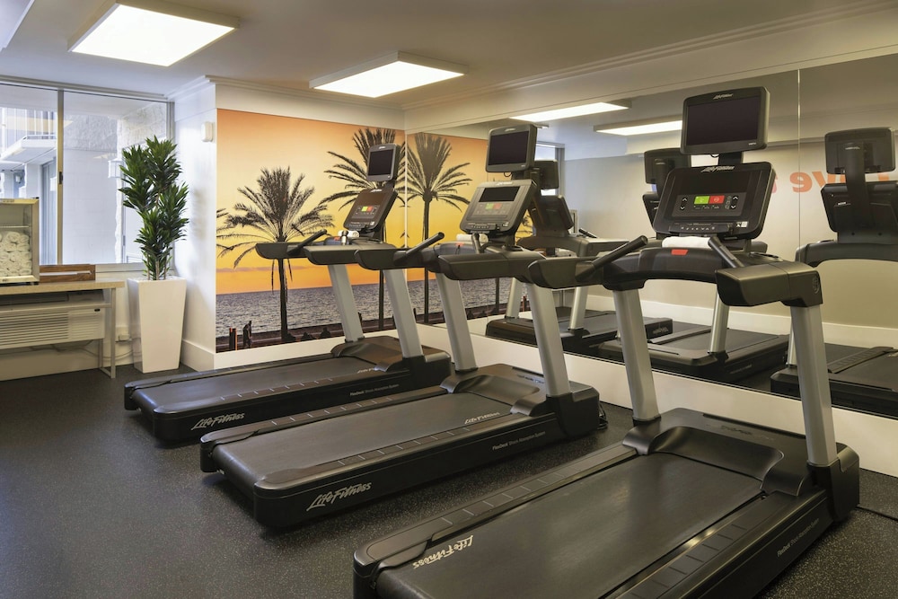 Courtyard by Marriott Long Beach Downtown - photo 27