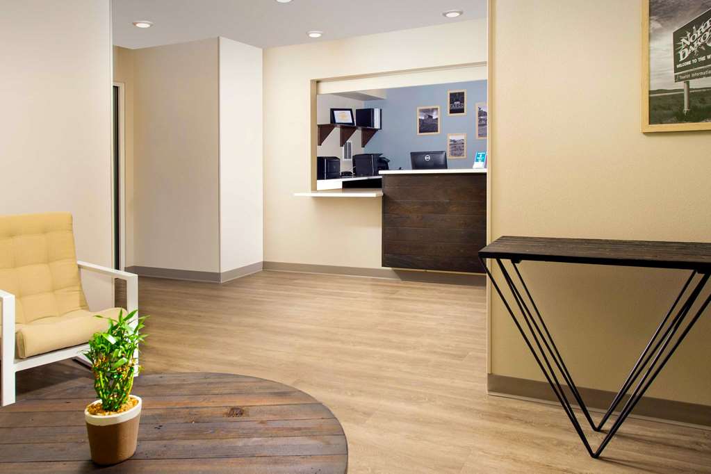 WoodSpring Suites Fargo North Near NDSU - photo 5