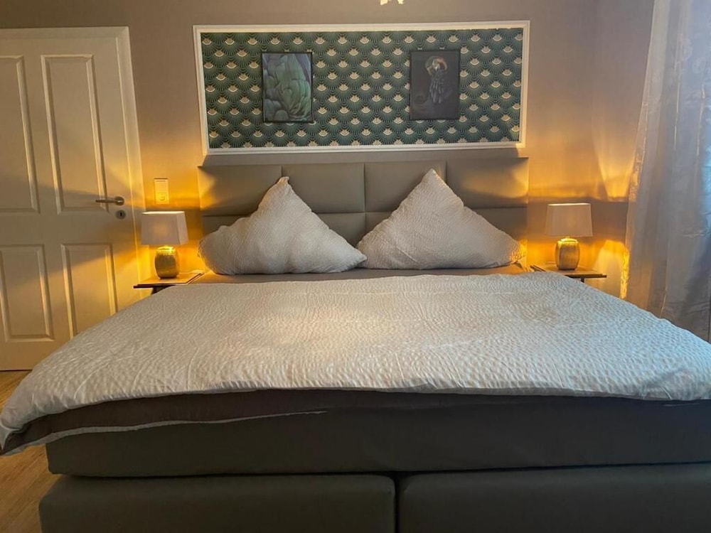 Villa Gäuboden — 4-Star Luxury Hotel in Alterhofen, Germany