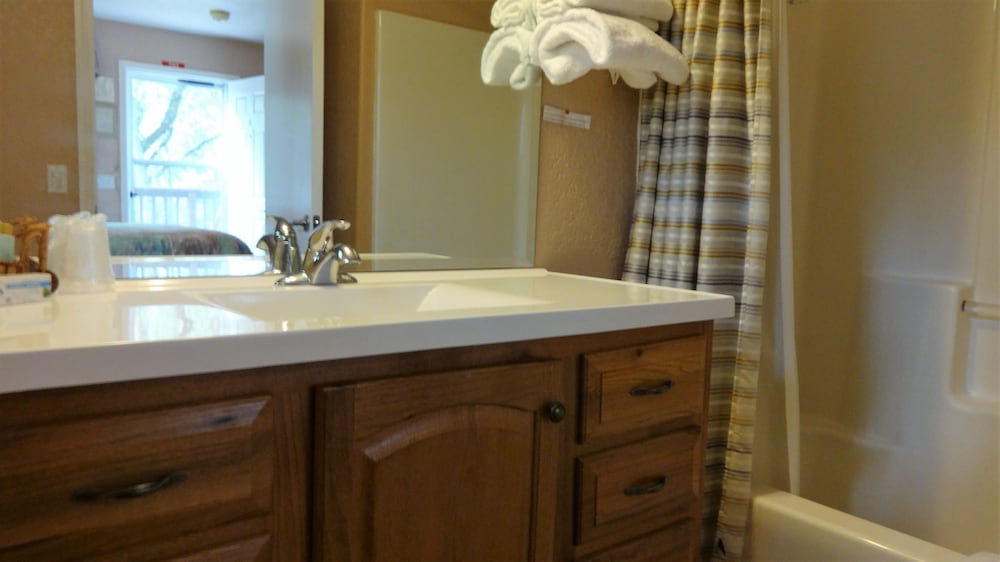Little Valley Inn - photo 26