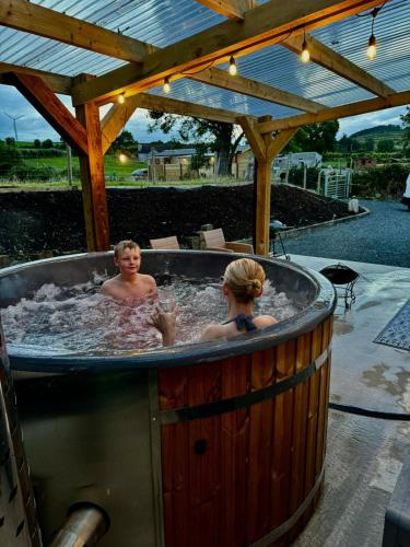 Dundrine Cottage — 4-Star Luxury Hotel in Maghera, United Kingdom
