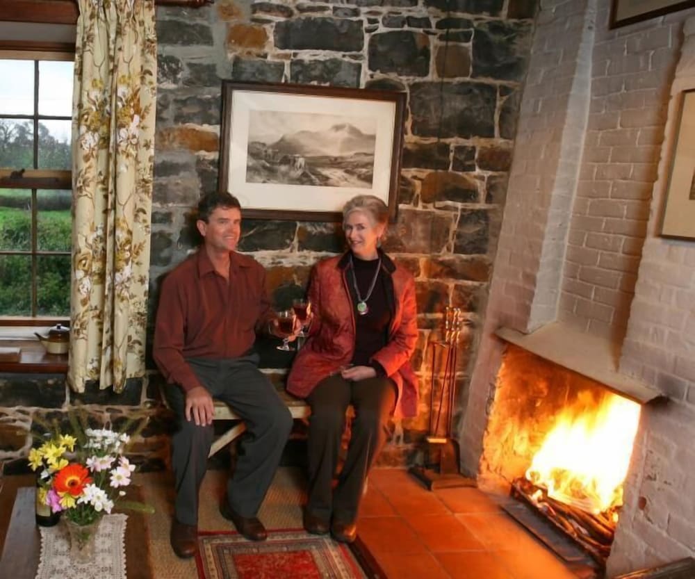 Bowerbank Mill B&B — 4-Star Luxury Hotel in Deloraine, Australia