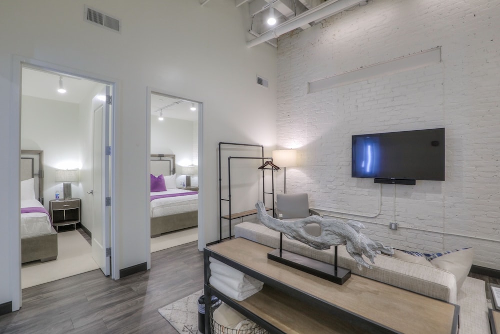 Studio 154 Luxury Hotel - photo 25