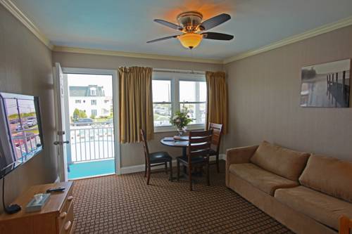 Colton Court Motor Inn - photo 6