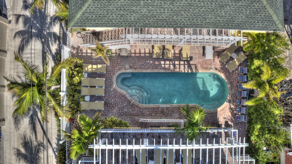 Coconut Inn - photo 136