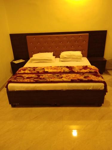 Stay Inn Hotel & Resort — Modasa — photo 3
