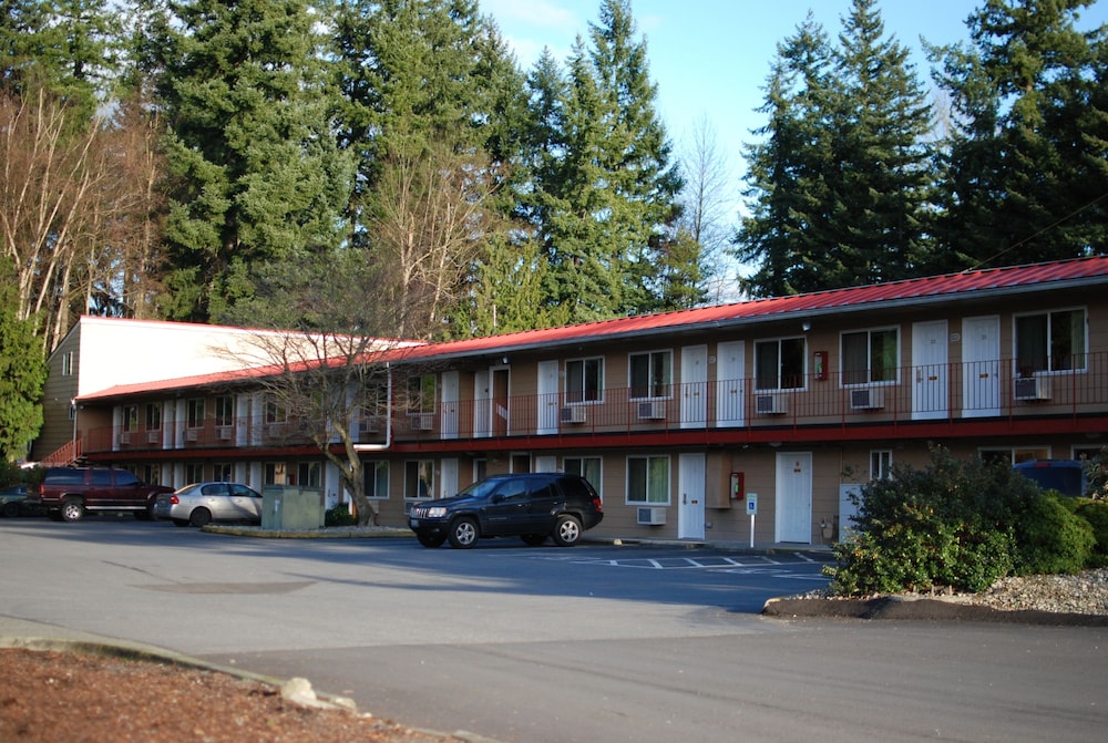 Smokey Point Motor Inn - photo 67
