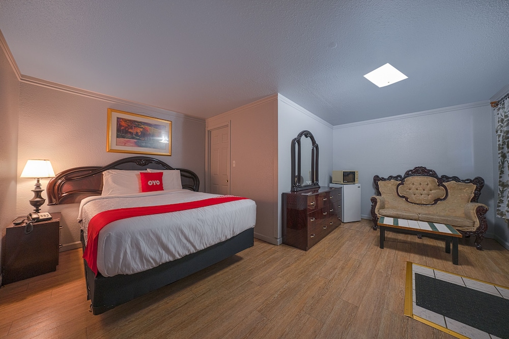 Oyo Hotel Portland Or Near Airport - photo 13