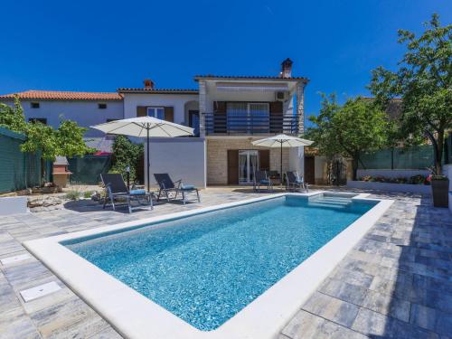 Holiday Home Reaa by Interhome — 4-Star Luxury Hotel in Barban, Croatia