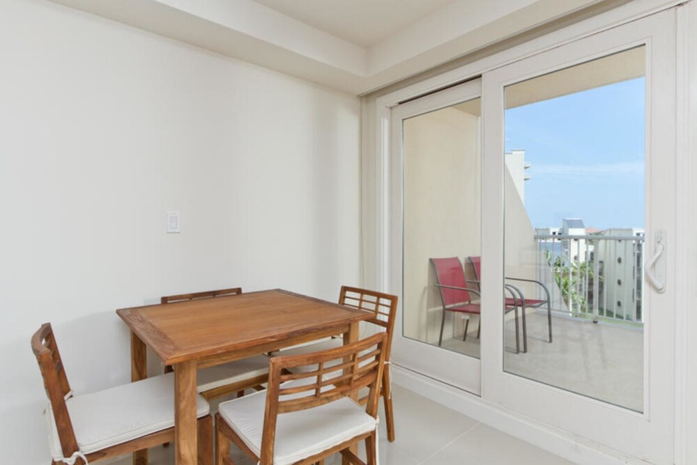 Solare Tower Condominium 405a - photo 17